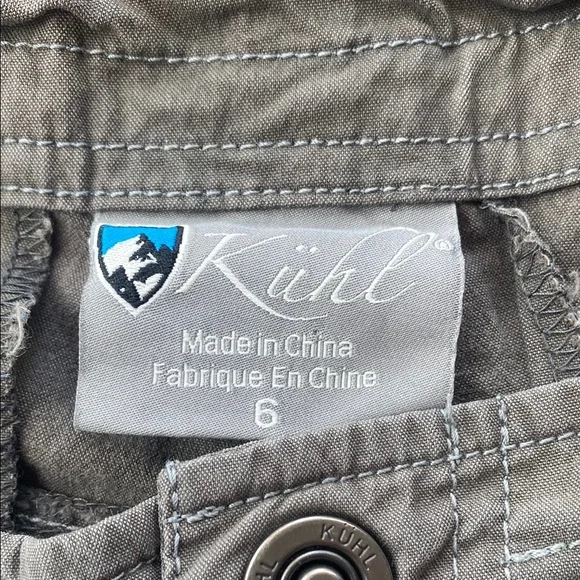 Kuhl hiking Gray Cargo Shorts - Picture 4 of 5